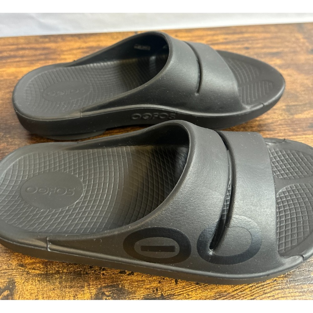 OOFOS OOahh Recovery Slides Matte Black Slip On Sandals Women's 9 Men's 7 EU 40 - Picture 4 of 12